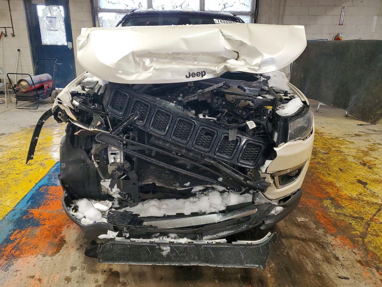 2018 Jeep Compass Limited - Image 5