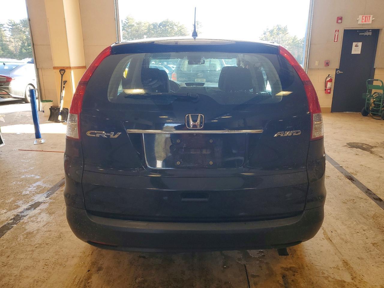 2014 Honda Cr-V Lx - Image 6