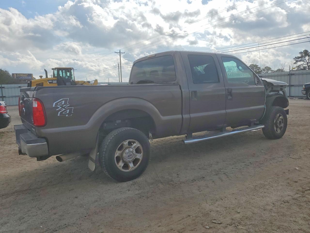 2015 Ford F250 Super Duty - Фото 3