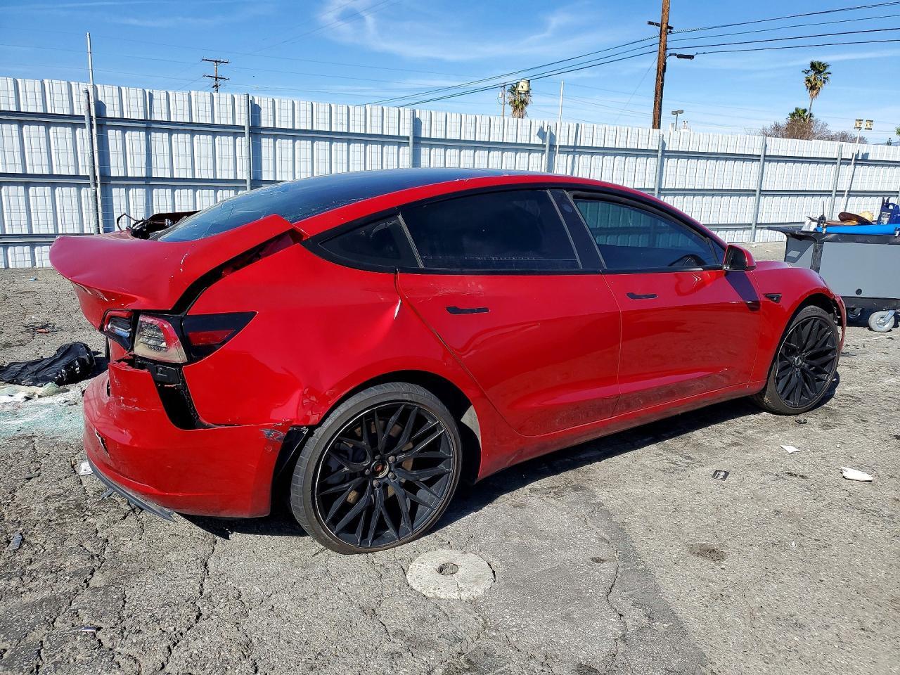 2022 Tesla Model 3 - Фото 3
