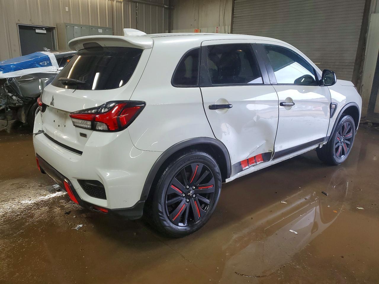 2021 Mitsubishi Outlander Sport Es - Фото 3