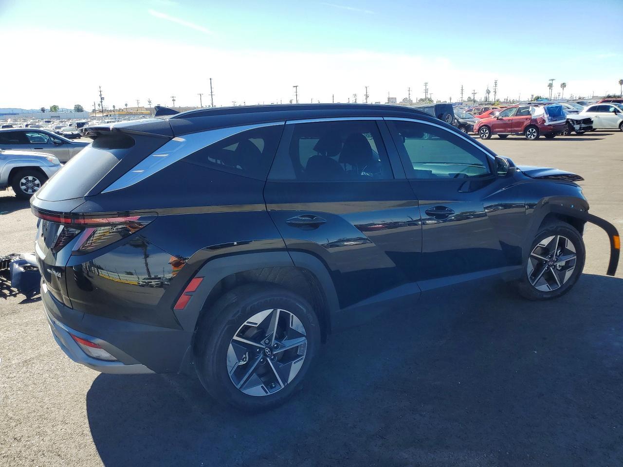 2025 Hyundai Tucson Sel Convenience - Image 3