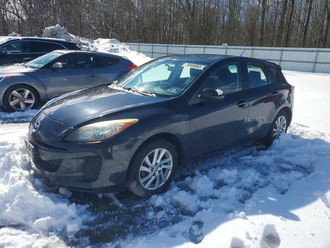 2012 Mazda 3 I