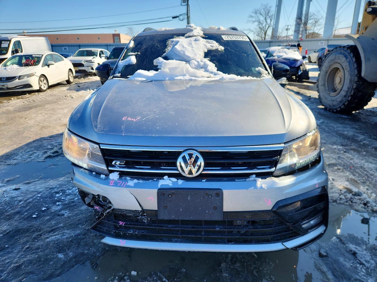 2021 Volkswagen Tiguan Se - Фото 5