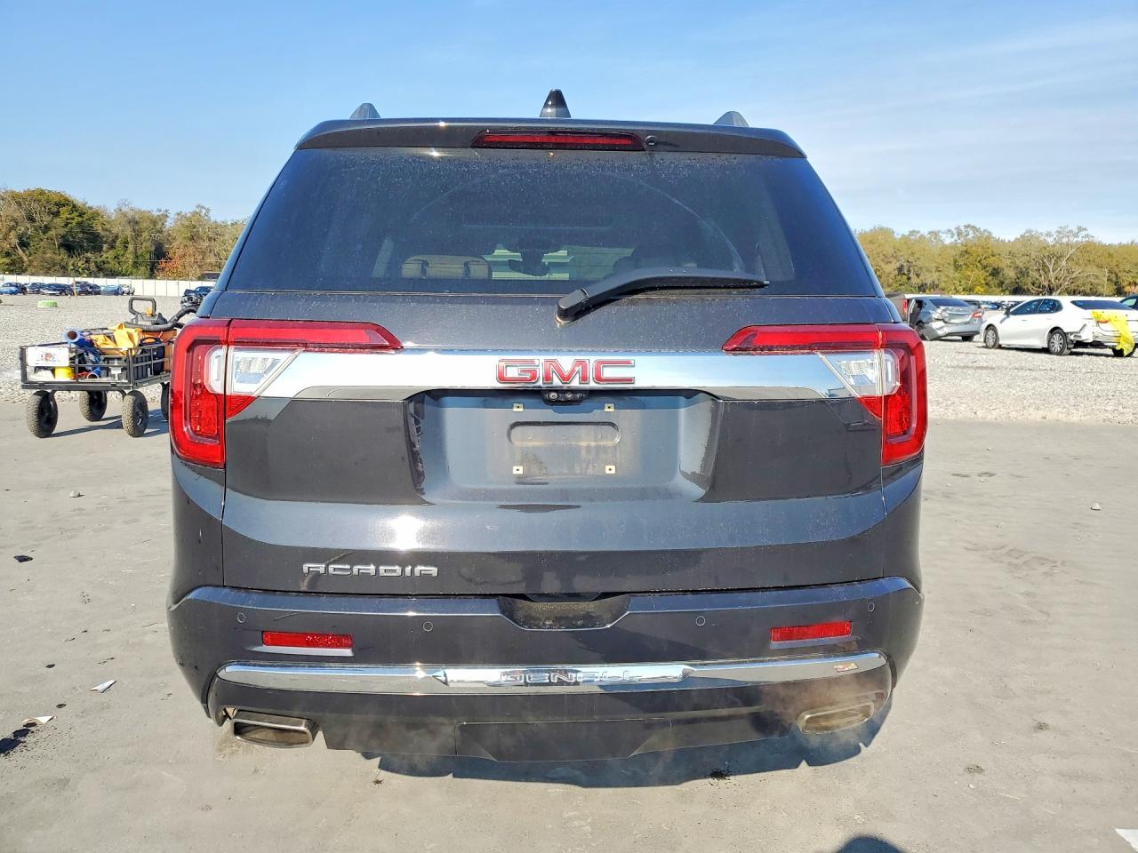 2020 GMC Acadia Denali - Фото 6