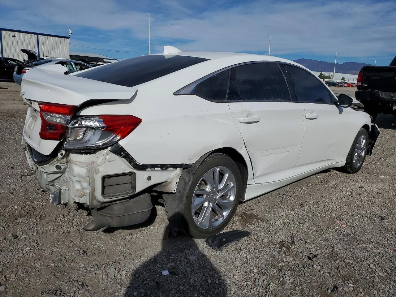 2019 Honda Accord Lx - Фото 3