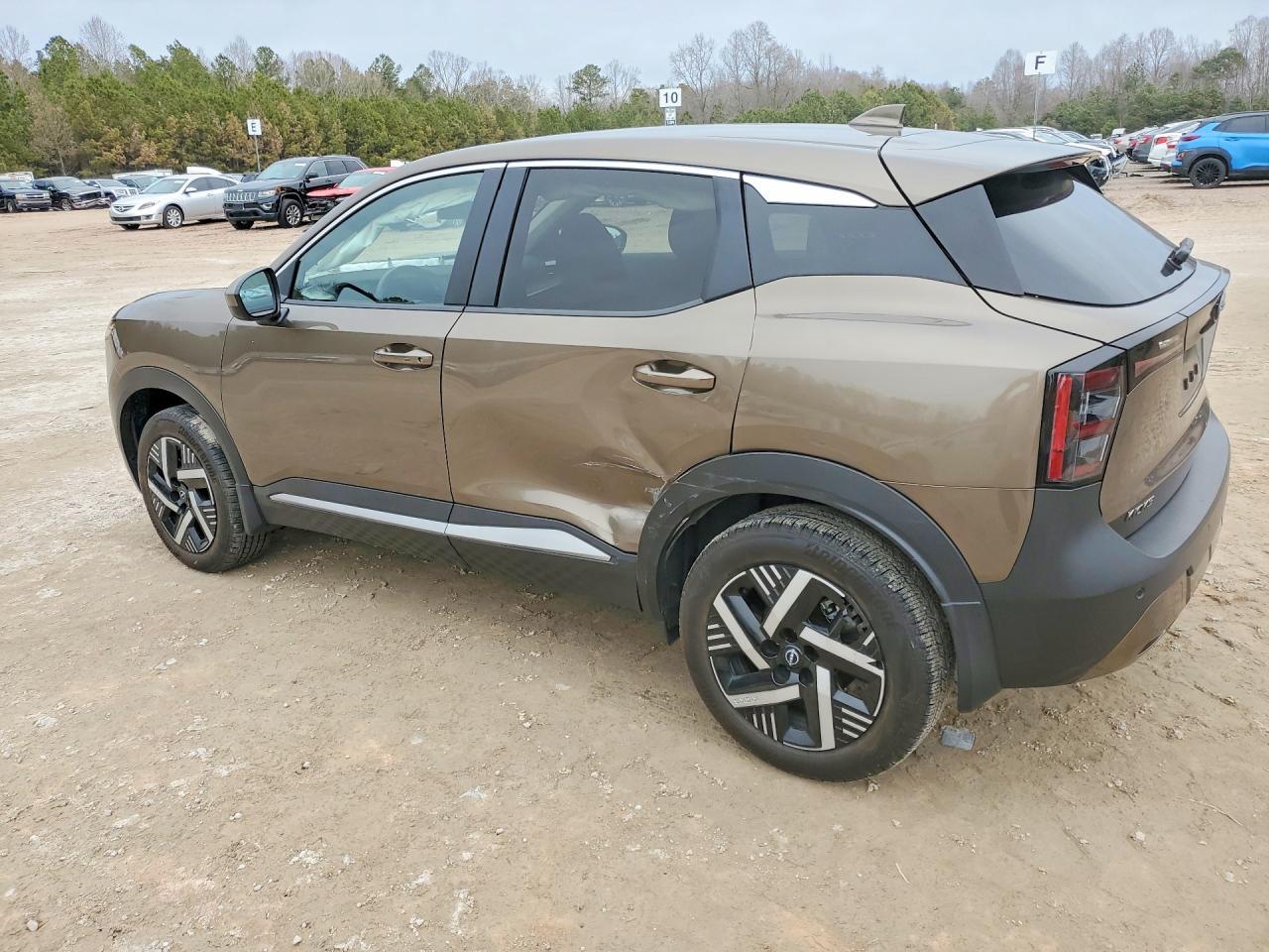 2025 Nissan Kicks Sv - Фото 2