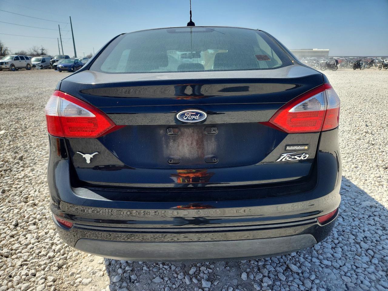 2015 Ford Fiesta S - Image 6