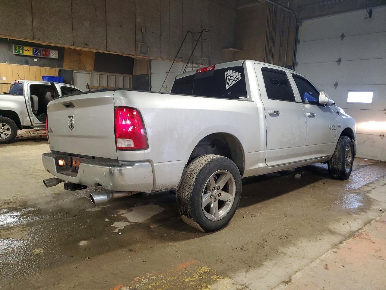 2017 Ram 1500 Slt - Image 3