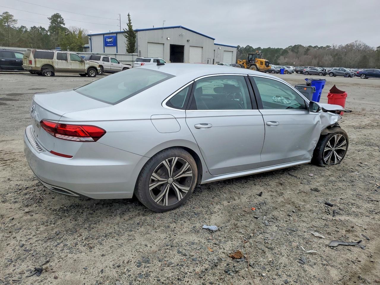 2021 Volkswagen Passat Se - Image 3