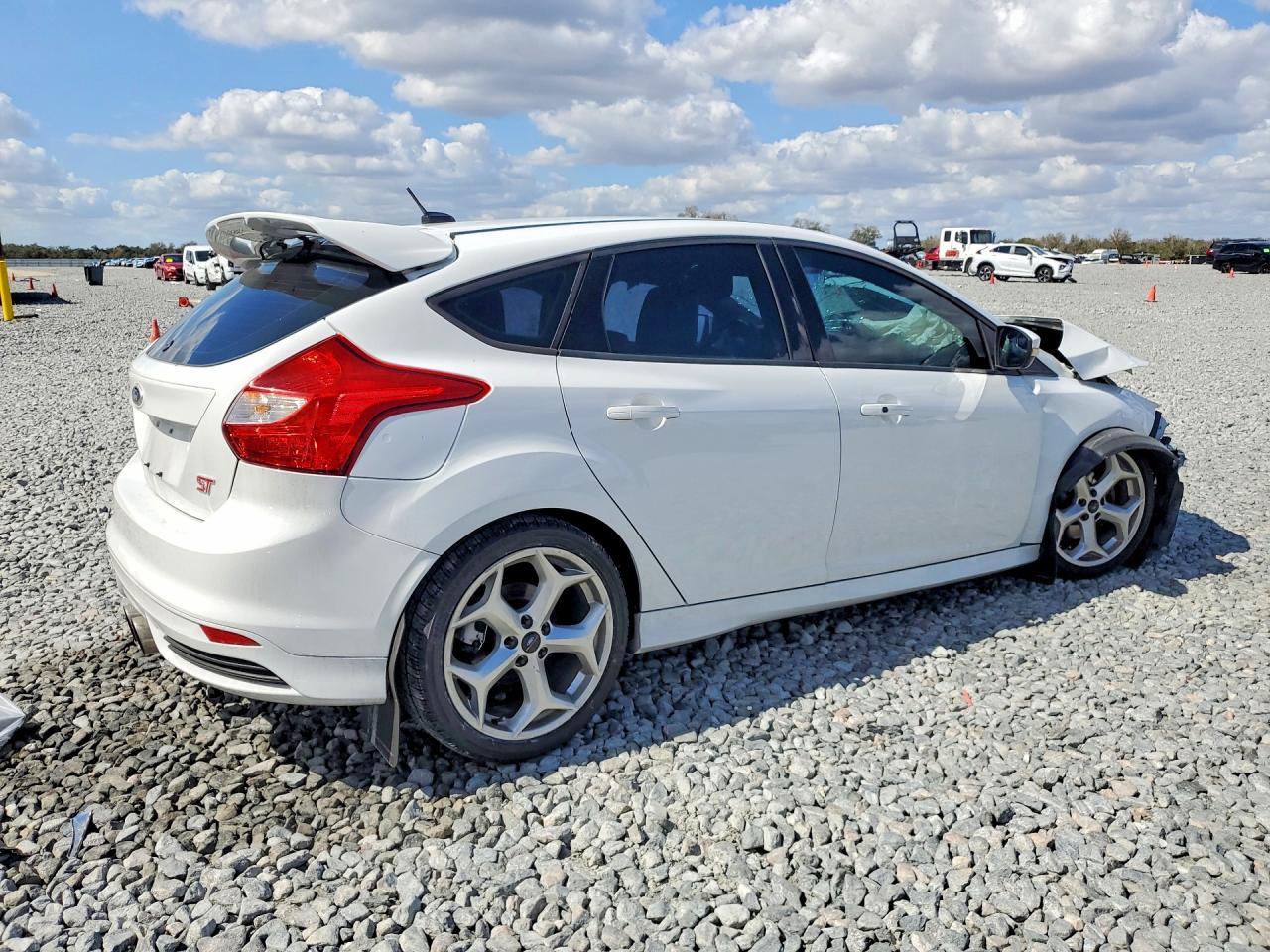 2013 Ford Focus St - Фото 3