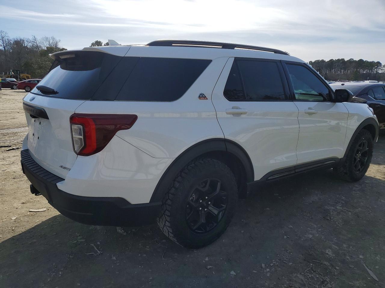 2022 Ford Explorer Timberline - Фото 3