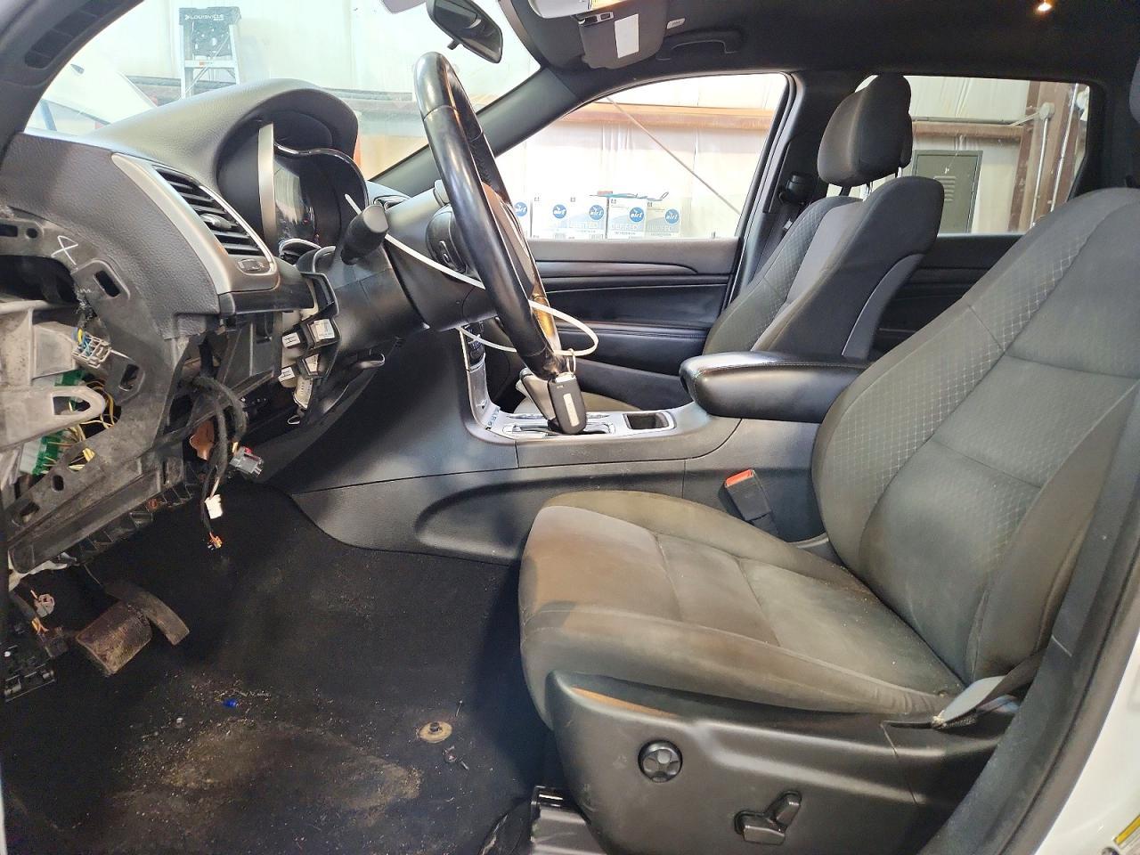 2021 Jeep Grand Cherokee Laredo - Image 7