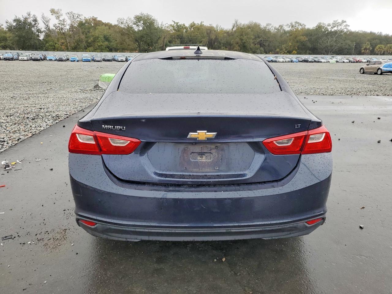 2017 Chevrolet Malibu Lt - Image 6