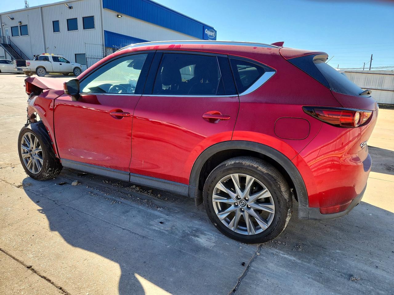 2019 Mazda Cx-5 Signature - Image 2