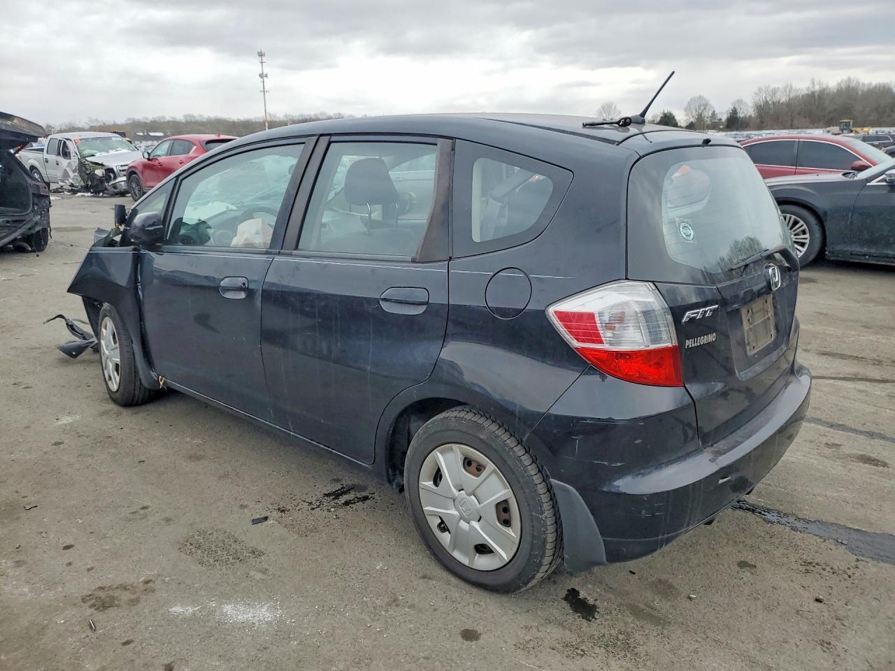2013 Honda Fit - Фото 2