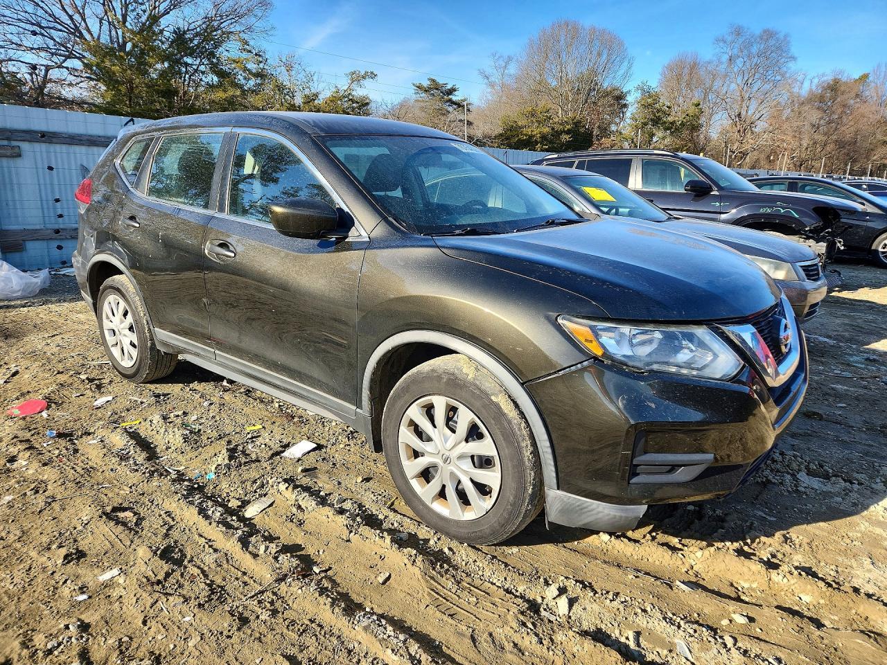 2017 Nissan Rogue S - Фото 4