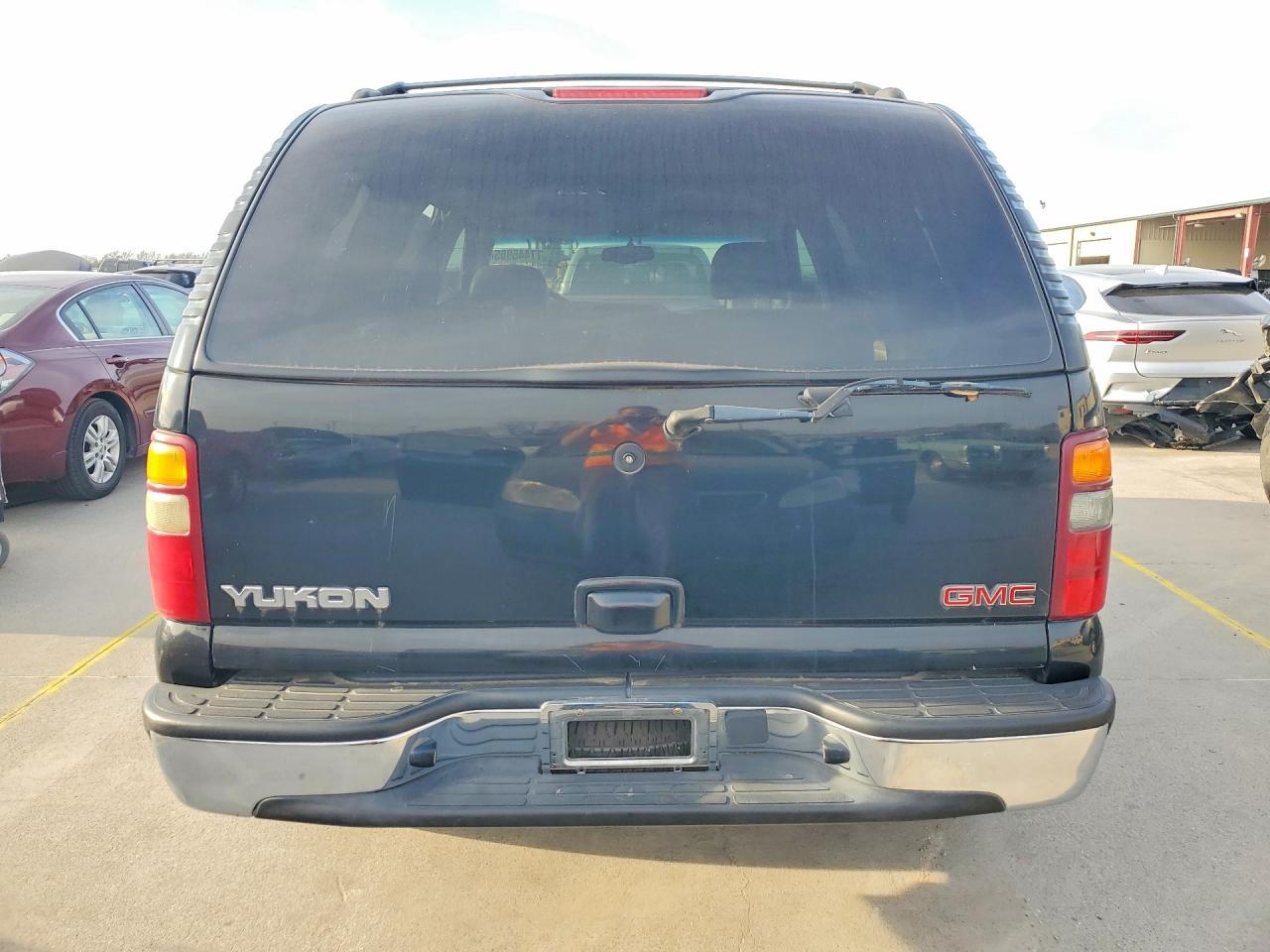2002 GMC Yukon - Фото 6