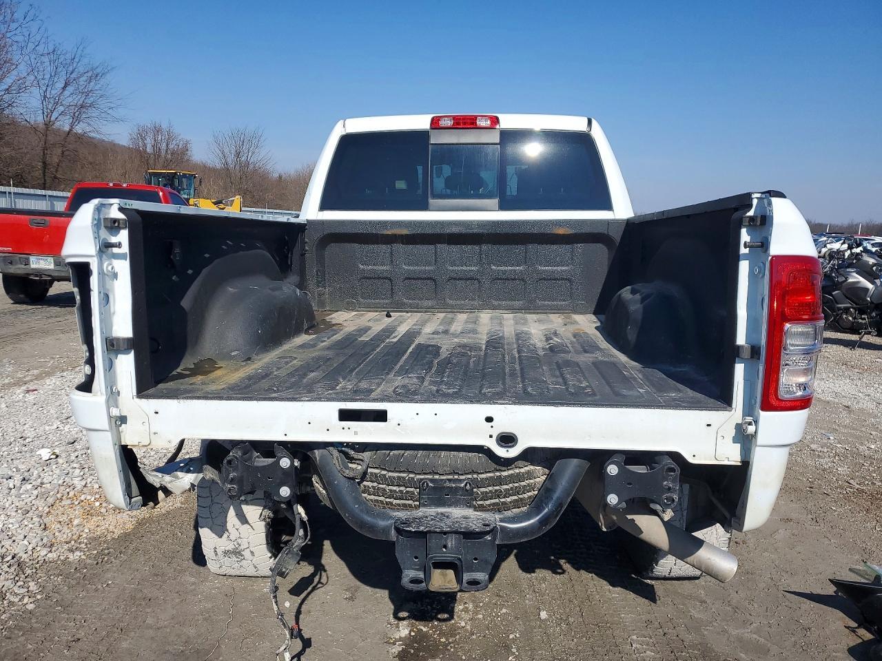 2024 Ram 2500 Tradesman - Фото 6