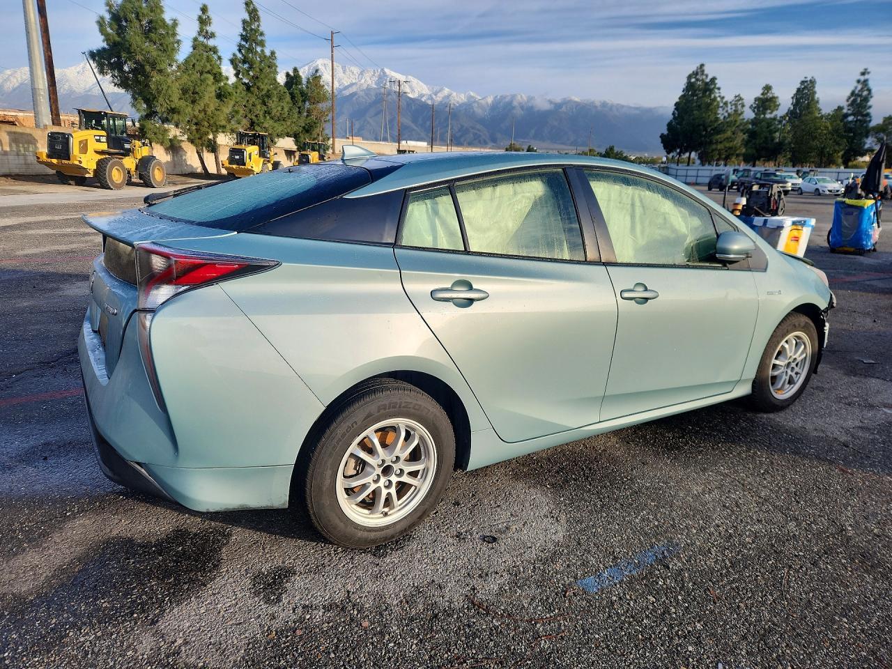 2016 Toyota Prius - Фото 3