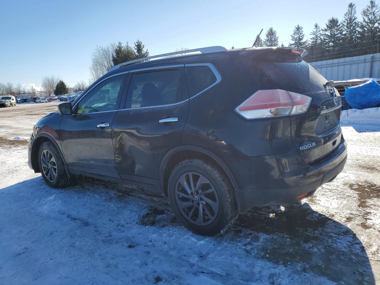 2016 Nissan Rogue S - Image 2