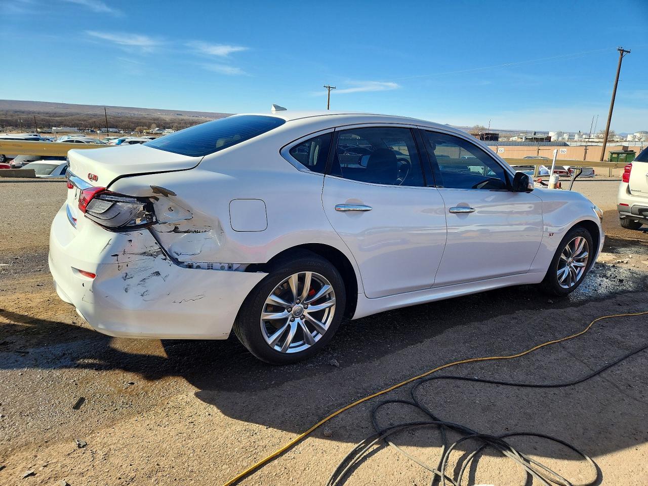 2015 Infiniti Q70 3.7 - Фото 3