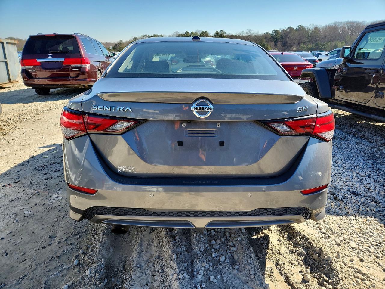2021 Nissan Sentra Sr - Image 6
