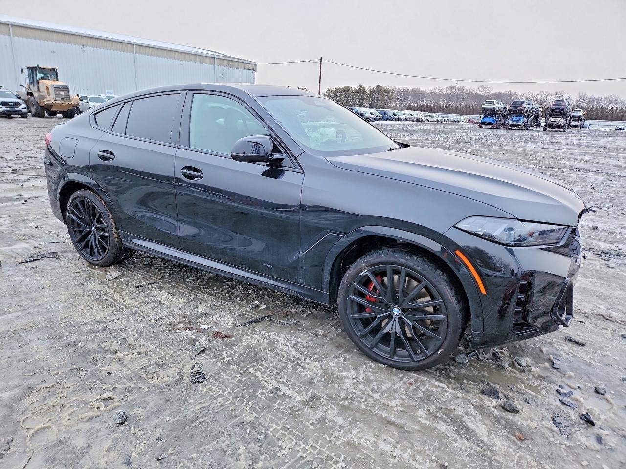 2025 BMW X6 M60I - Image 4
