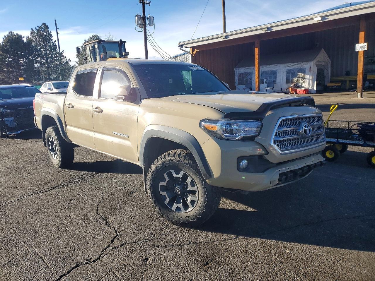 2017 Toyota Tacoma - Фото 4