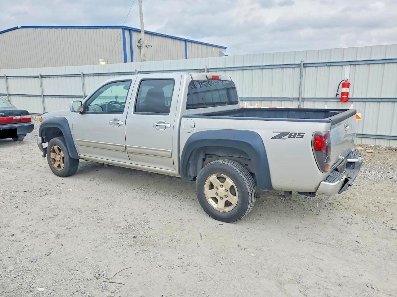 2012 Chevrolet Colorado Lt - Image 2