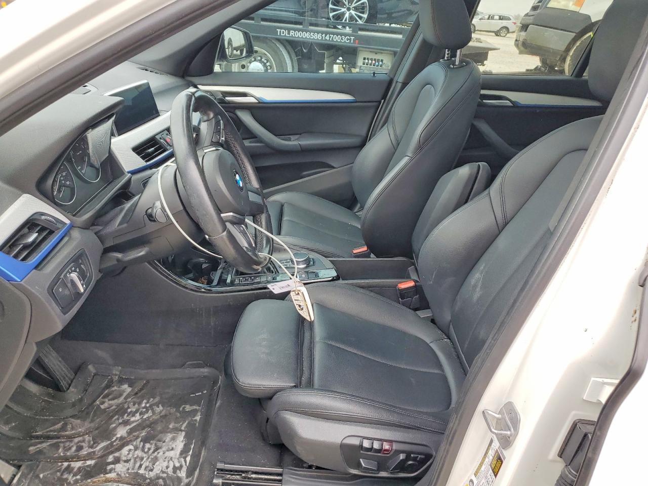 2017 BMW X1 xDrive28I - Фото 7