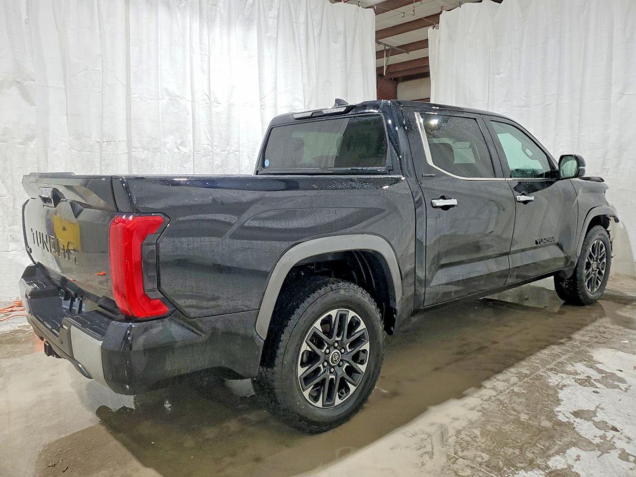 2024 Toyota Tundra Limited - Фото 3