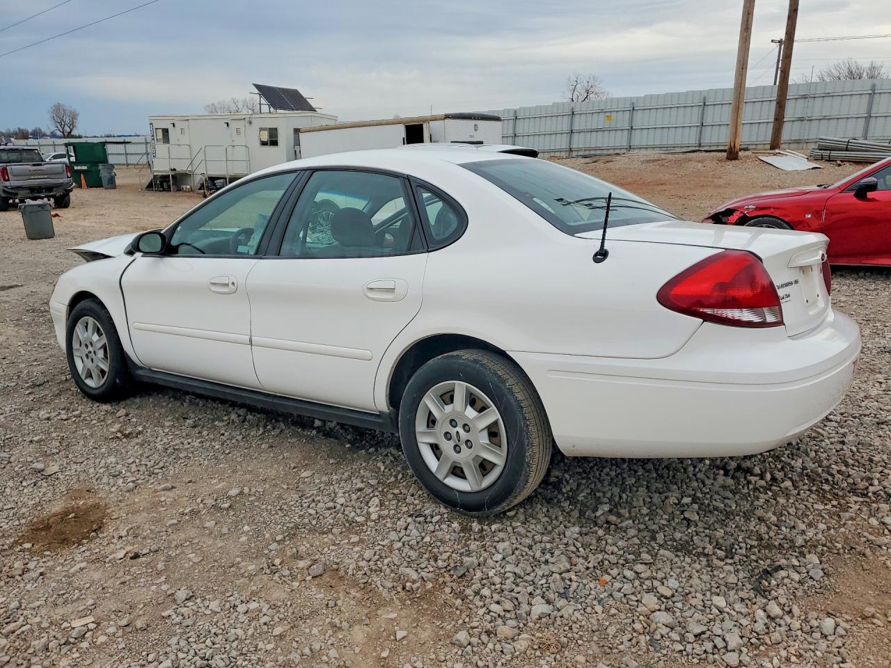 2007 Ford Taurus Se - Фото 2