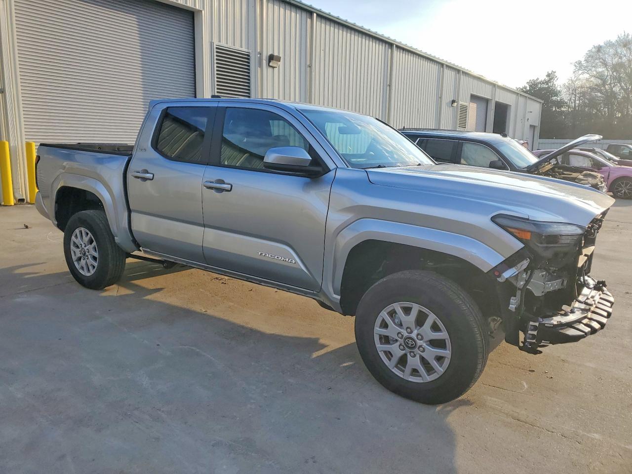 2025 Toyota Tacoma Double Cab - Фото 4
