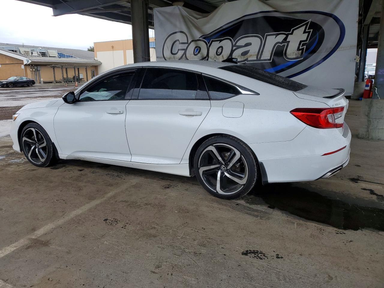 2022 Honda Accord Sport - Image 2