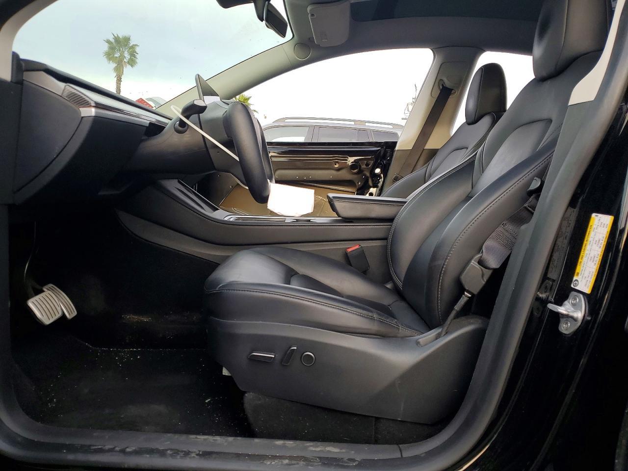 2023 Tesla Model Y - Фото 7