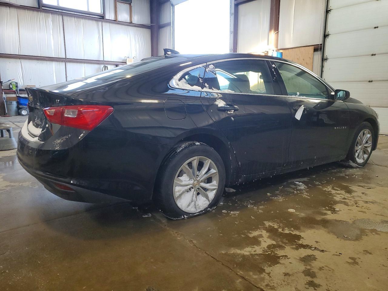 2024 Chevrolet Malibu Lt - Фото 3