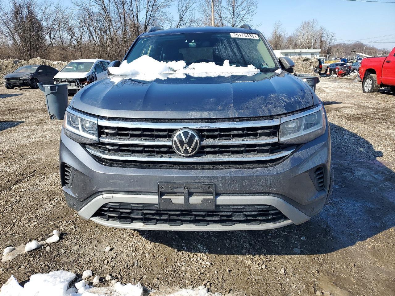 2022 Volkswagen Atlas Se - Image 5