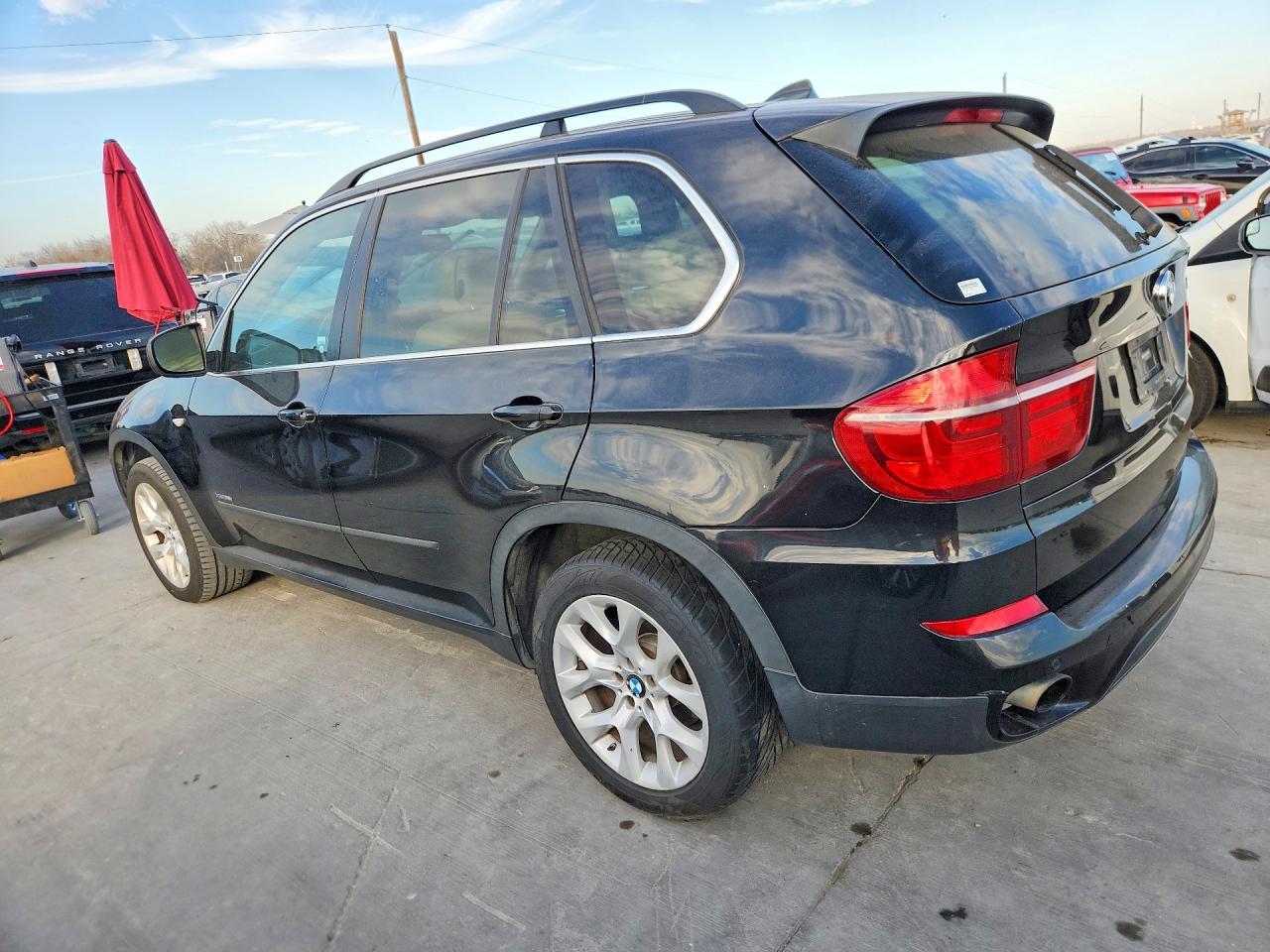 2013 BMW X5 xDrive35I - Фото 2