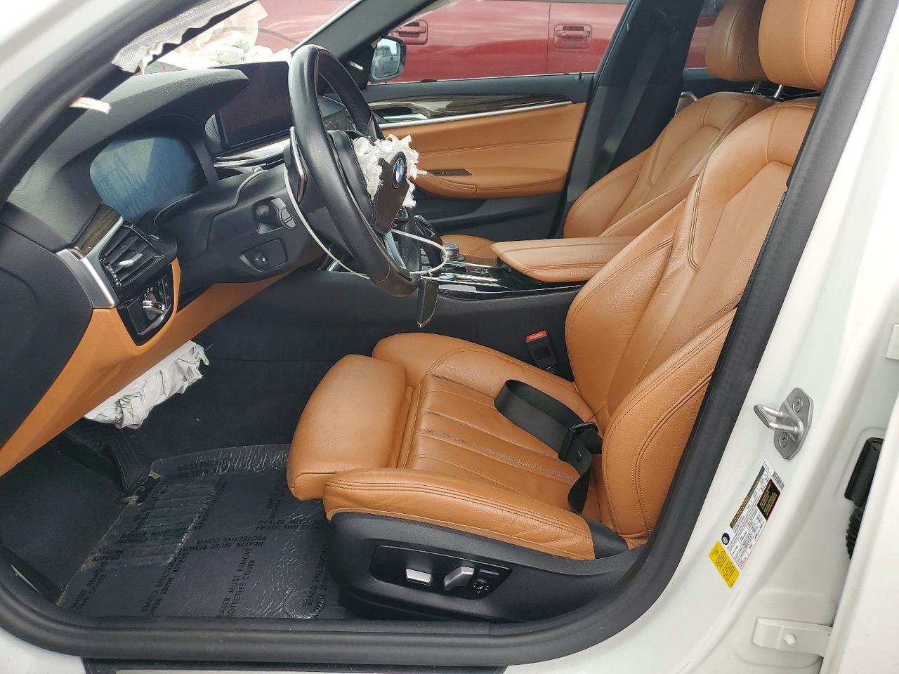 2021 BMW 530 I - Image 7