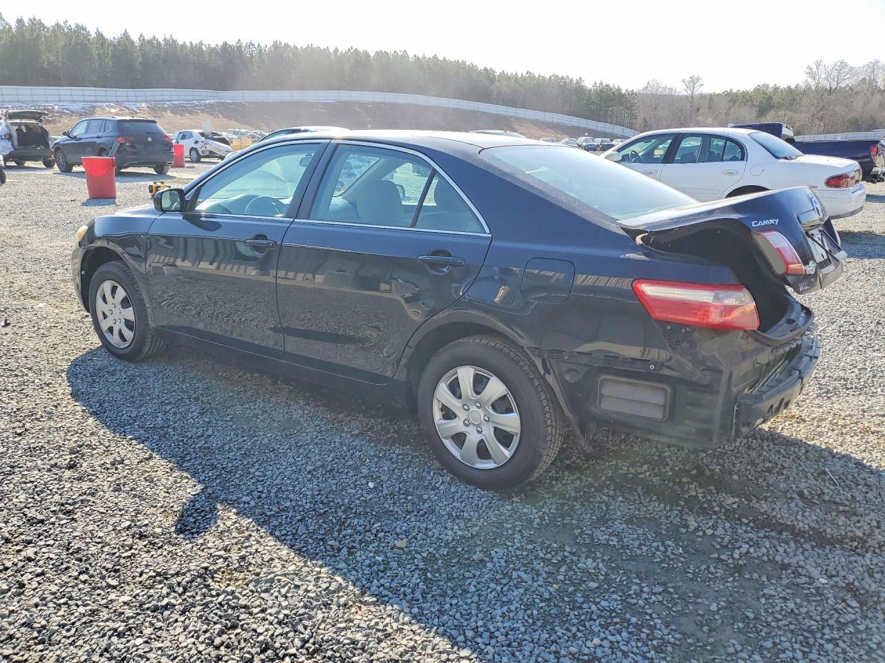 2009 Toyota Camry Base - Фото 2