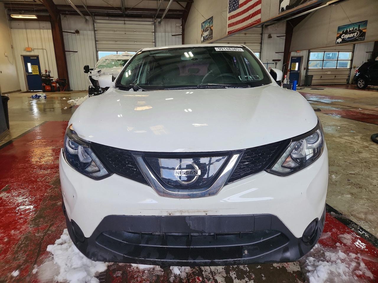 2018 Nissan Rogue Sport S - Фото 5