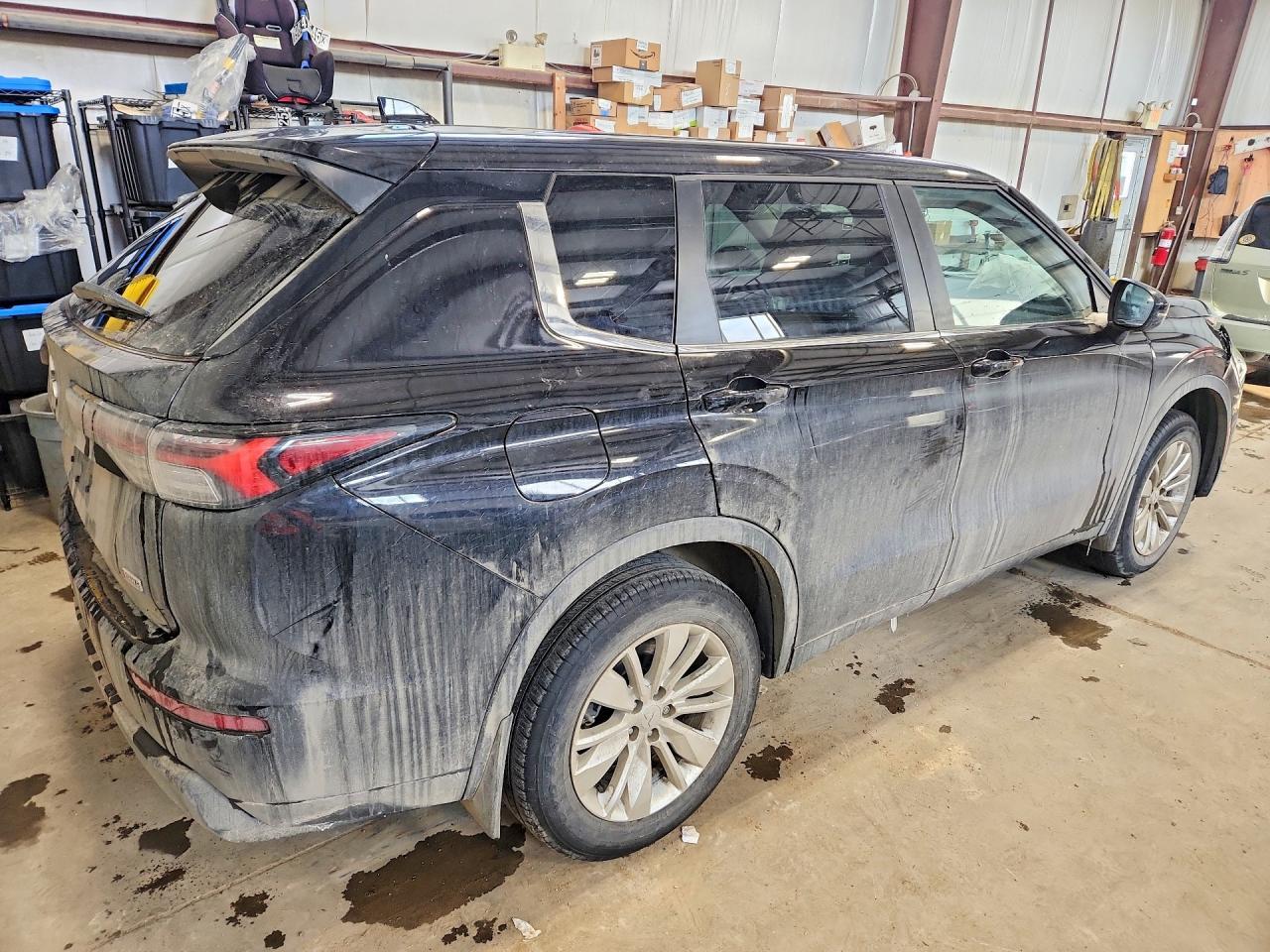 2025 Mitsubishi Outlander Es - Image 3