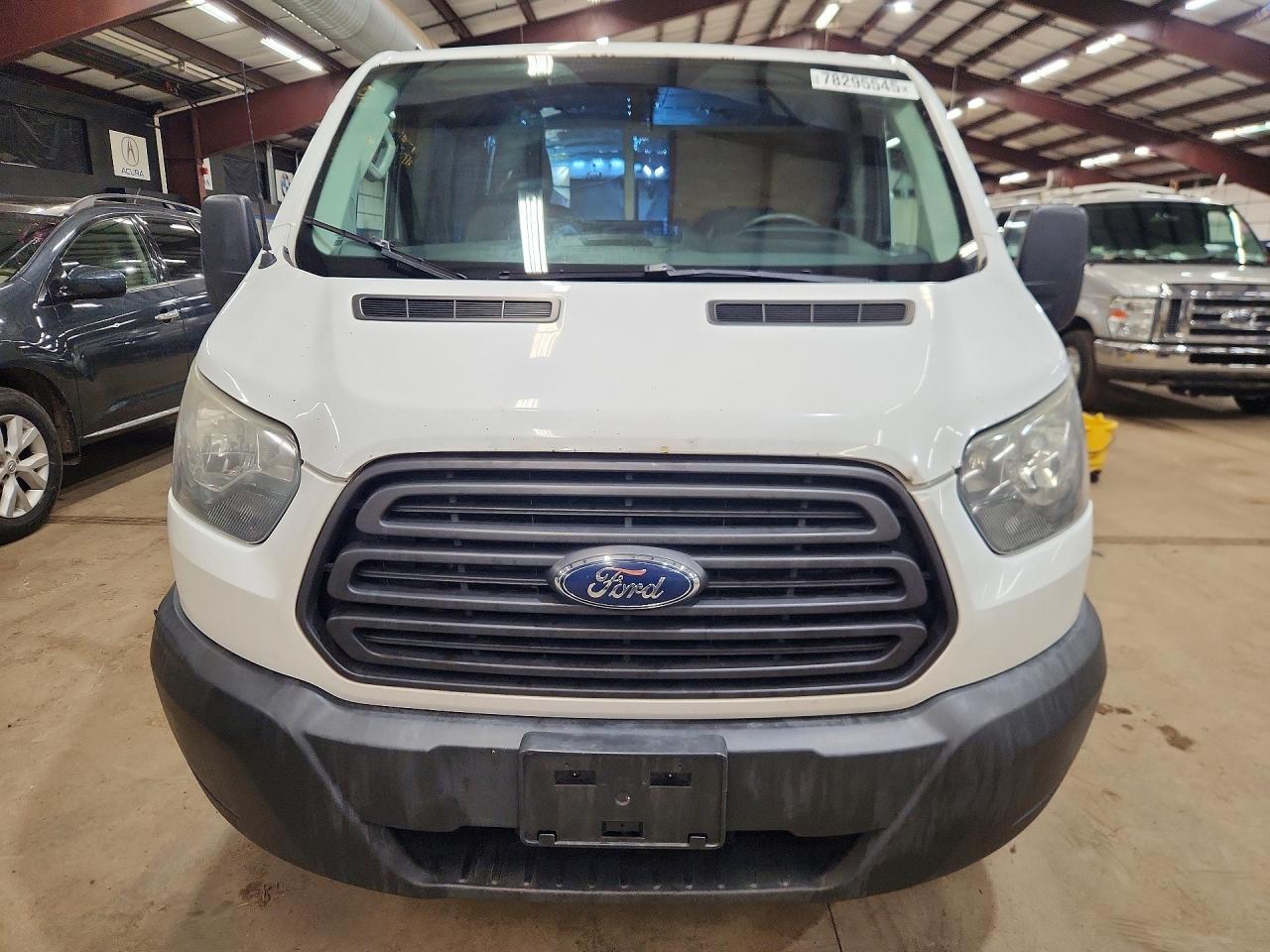 2015 Ford Transit T-250 - Фото 5