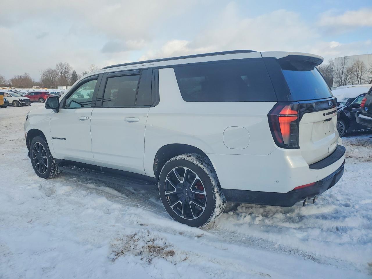 2025 Chevrolet Suburban K1500 Rst - Image 2