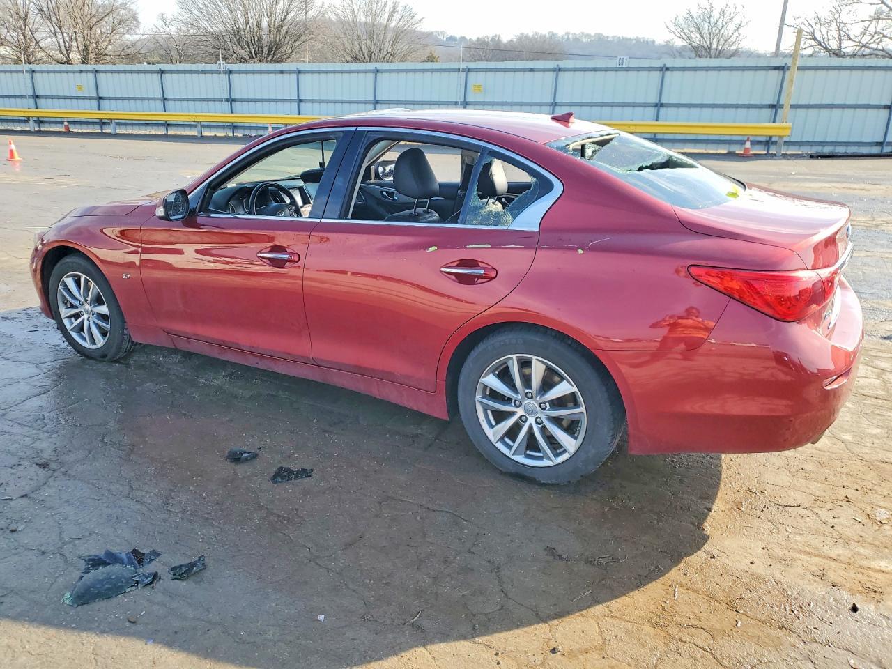 2014 Infiniti Q50 Base - Фото 2