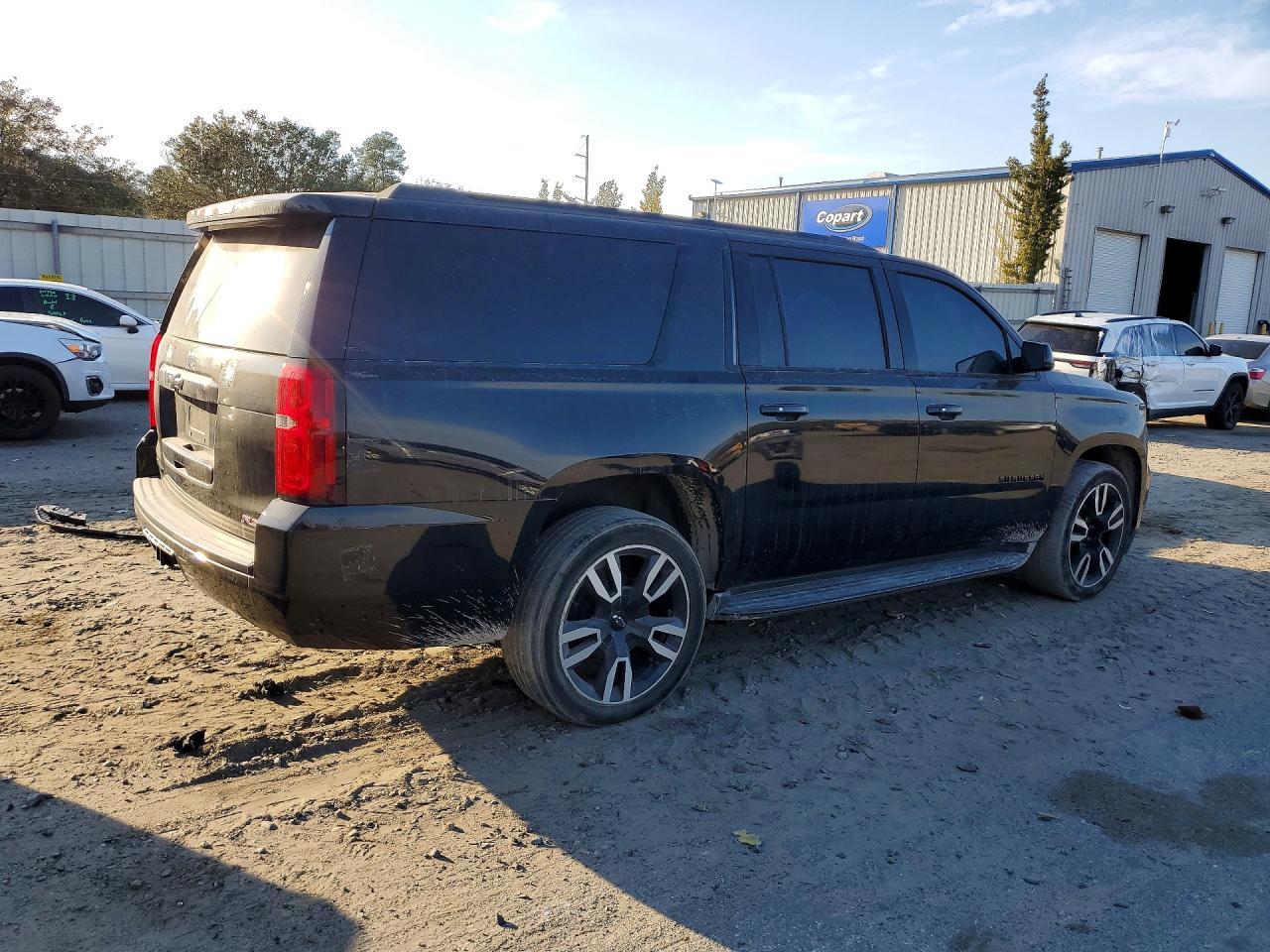 2020 Chevrolet Suburban K1500 Lt - Фото 3
