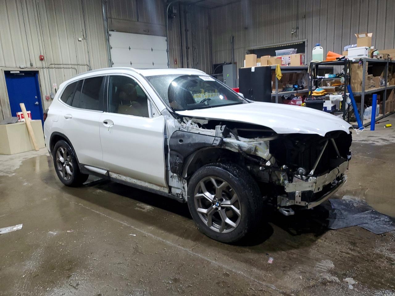 2022 BMW X3 xDrive30I - Фото 4