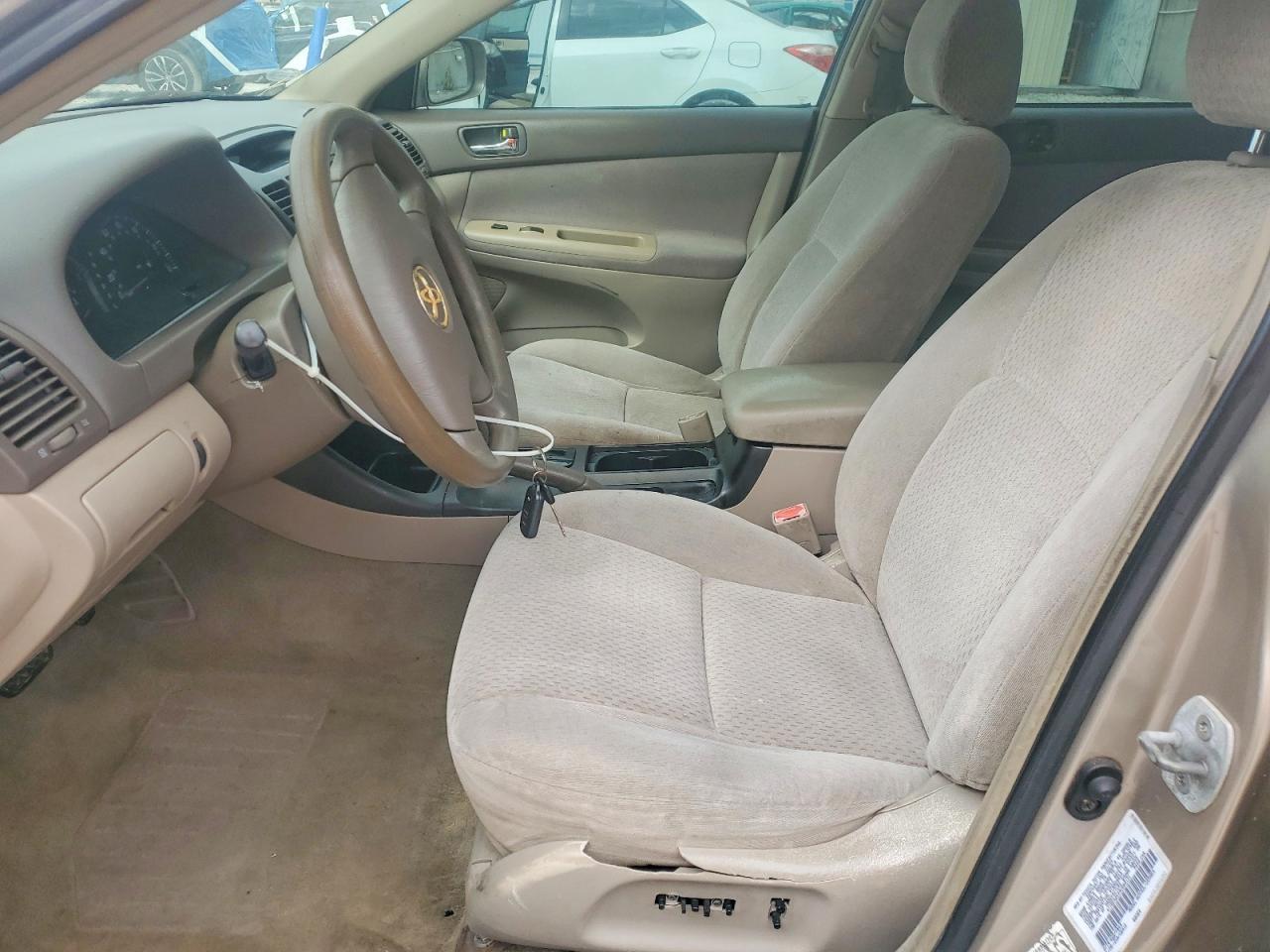 2003 Toyota Camry Le - Image 7