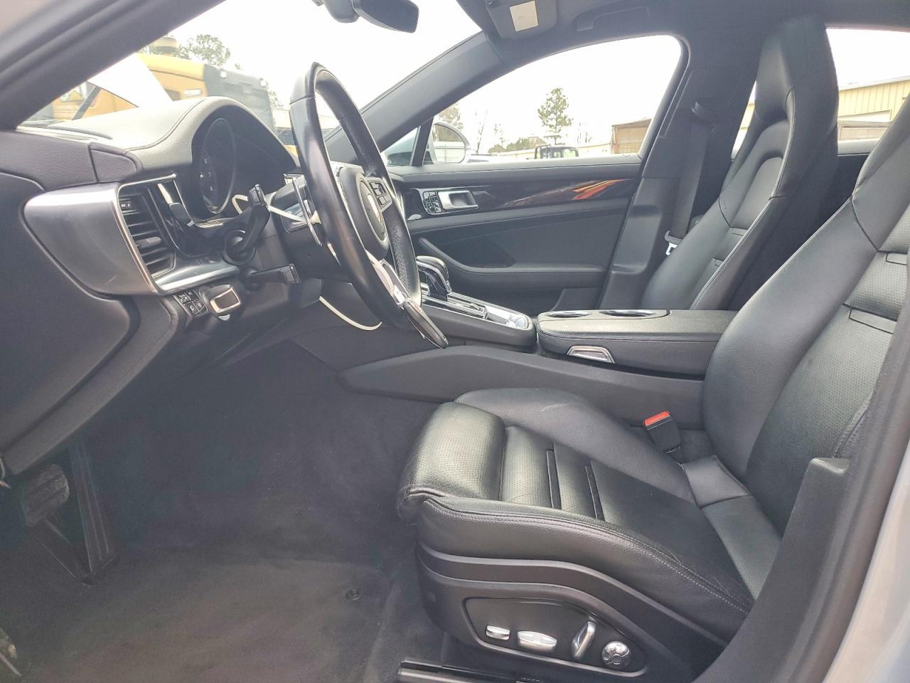 2018 Porsche Panamera 4 - Фото 7